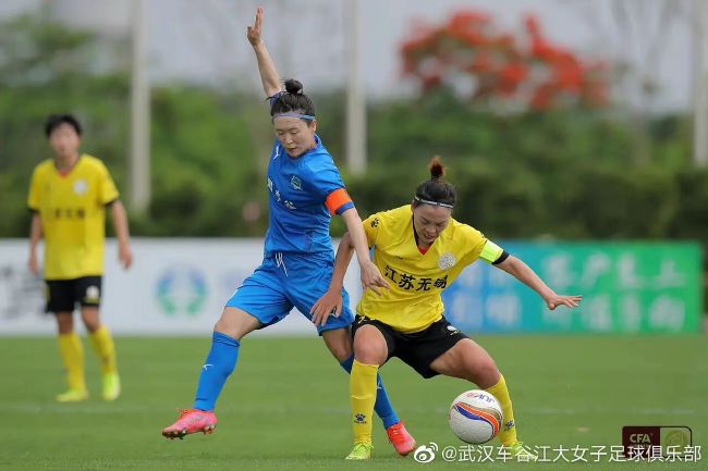 近日，有媒体曝光称，00后女歌手、Chloe x Halle组合中的一员哈雷;贝利，已经被迪士尼选定，成为了影片的女主角